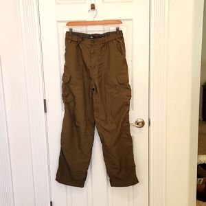 REI hiking pants. UPF 50+ Size M 30L
